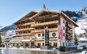 Tyrol Hotel